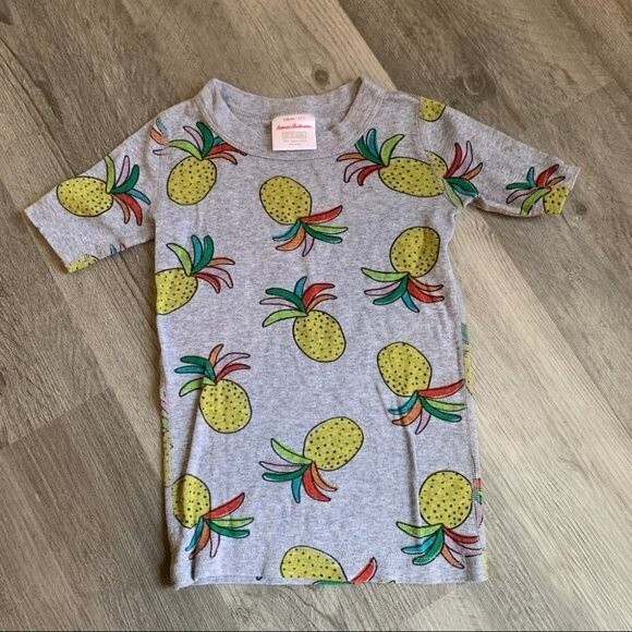 Hanna Andersson Bundle 4T - 5T - Picture 1 of 15